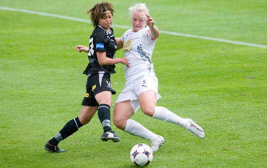Mami Yamaguchi, Umeå och Nilla Fischer, LDB