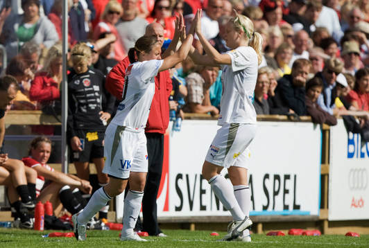Hanna Ljungberg in och Lisa Dahlkvist ut