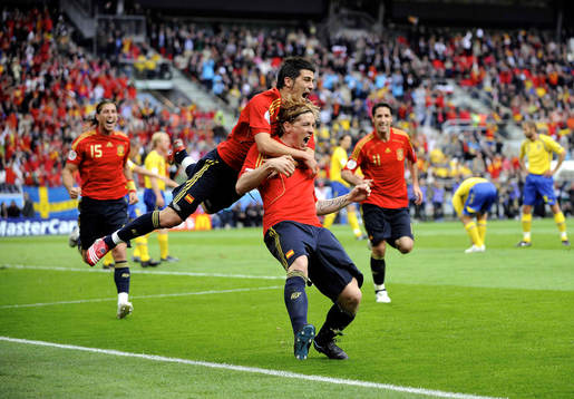 Fernando Torres jubel med David Villa
