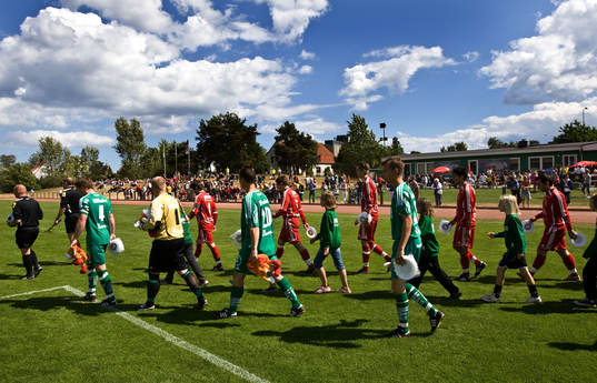 Storpublik 610 åskådare