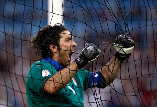 Gianluigi Buffon, målvakt, Italien. Glädje, jubel