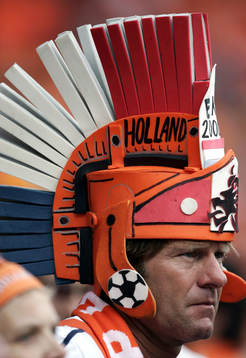 Fan, supporter, huvudbonad, hjälm