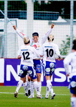 Jessica Landström, Linköping har pangat in 0-2, jubel