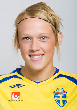 Linnea Liljegärd, Sverige