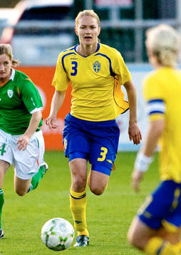 Stina Segerström, Sverige