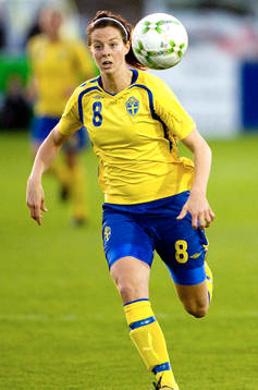 Lotta Schelin, Sverige