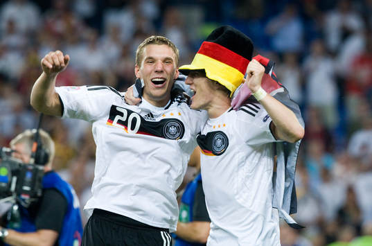 Lukas Podolski och Bastian Schweinsteiner, Tyskland, jubel