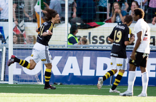 Iván Óbolo, AIK, jubel