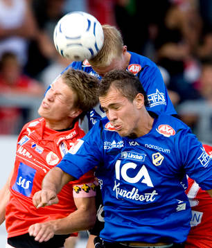 Peter Larsson och Emir Kujovic, Halmstad och Viktor Elm,