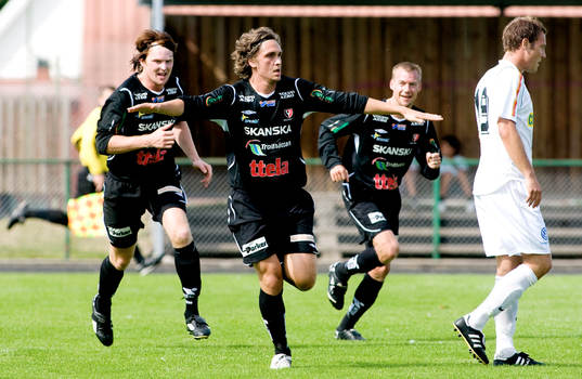 Bilgin Aliosman, Trollhättan. Glädje, jubel
