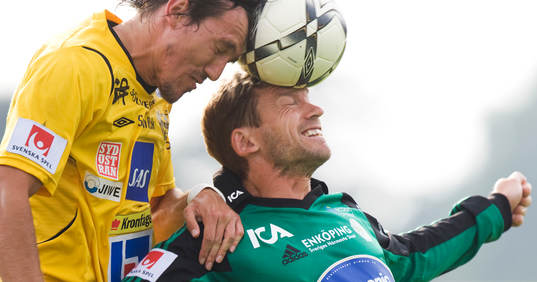 Bläddra bland fler bilder av Fotboll, superettan, Mjällby - Enköping
