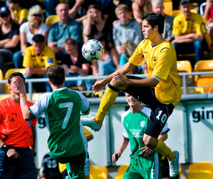 Denni Avdic, Elfsborg. Ross Chrisholm, Hiberninan