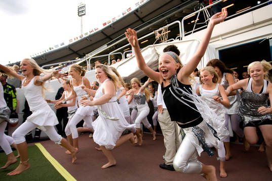 Fotboll, Gothia Cup - Dansarna springer in på Ullevi,