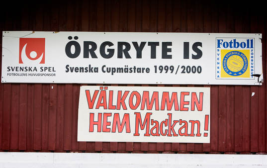 Marcus Allbäck gör sin första träning med Öis på