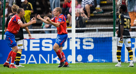 Målskyttarna Henrik Larsson och Christoffer Andersson