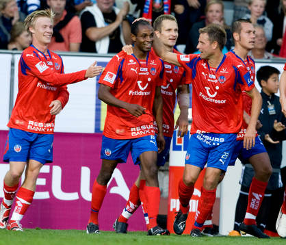 René Makondele, Helsingborg gjorde 2-0. Jubel