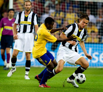 Albin Ekdal, Juventus med bollen, Olof Mellberg i bakgrunden