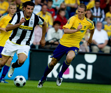 Vincenzo Iaquinta, Juventus och Jon Jönsson, Bröndby