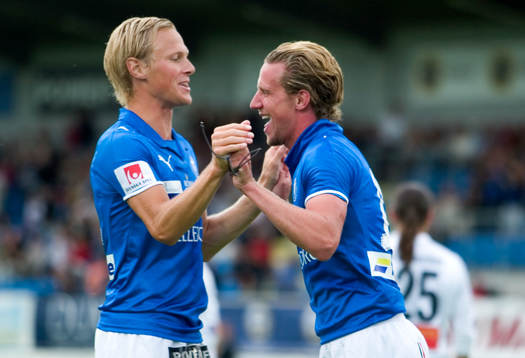 Magnus Andersson, gratulerar Tommie Persson, jubel,