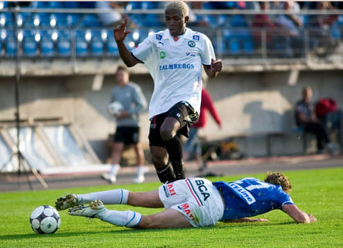 Eric Magloire Bassombeng, Örebro, Thommie Persson,