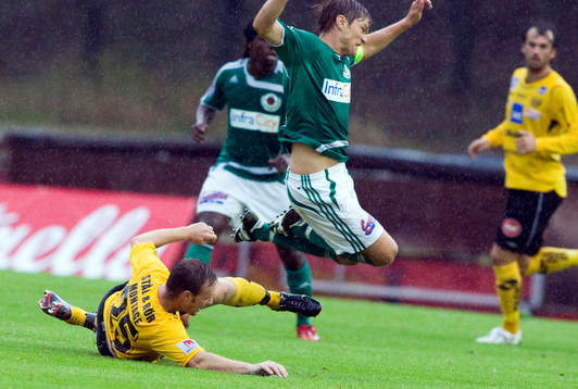Niklas Skoog, Mjällby och Daniel Johansson, Väsby