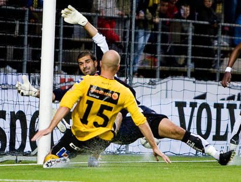 Teddy Lucic gör 1-0 för Elfsborg