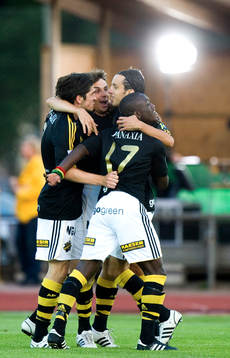 1-1. Saihou Jagne grattas. Jubel