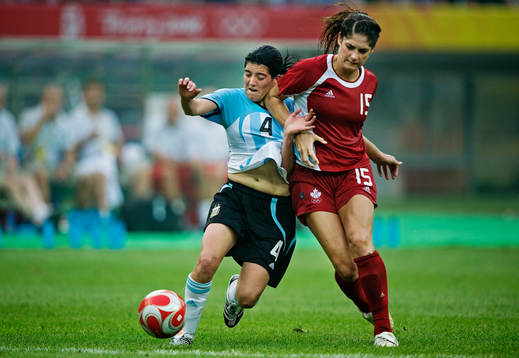 Florencia Mandrile, Argentina, och Robyn Gayle, Kanada,