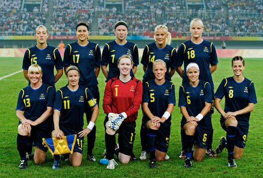 Sveriges startelva, från vänster till höger: Therese