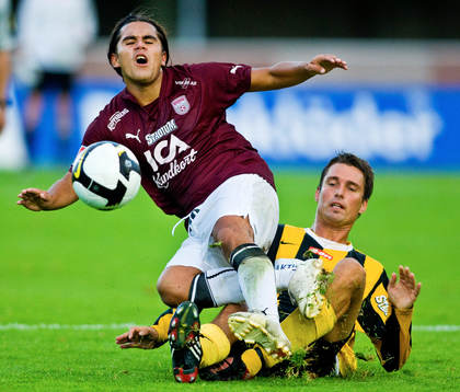 Angelo Vega, Qviding. Peter Nyström, Häcken