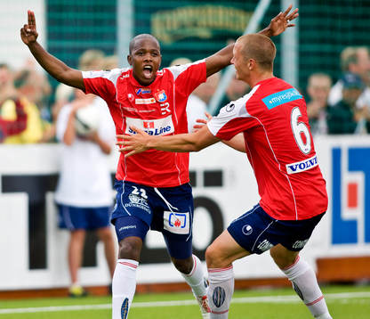 Boyd Mwila, Örgryte, kvitterar till 1-1. Jubel