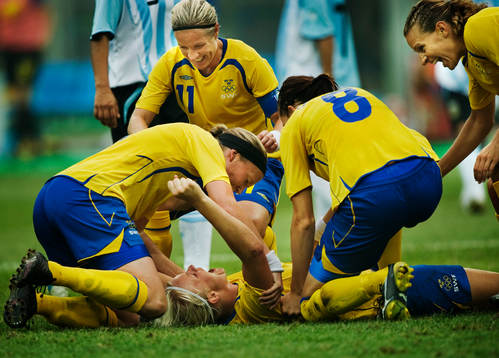 Nilla Fischer, Sverige, blev matchvinnare när hon nickade