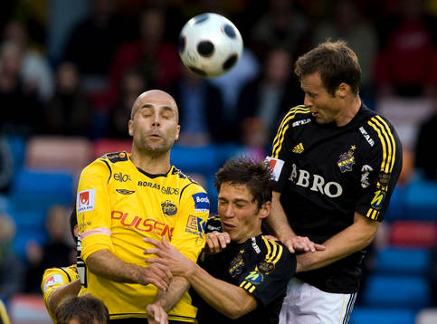 Teddy Lucic, Elfsborg, Miran Burgic, och Markus Jonsson, AIK