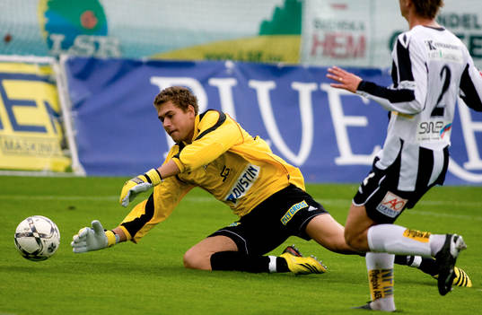 Kristoffer Nordfeldt, Målvakt