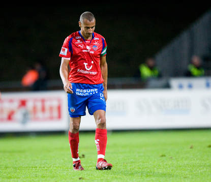 Henrik Larsson lämnar Örjans Vall, depp