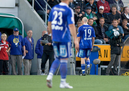 Hannes Sigurdsson, Sundsvall får rött kort och blir