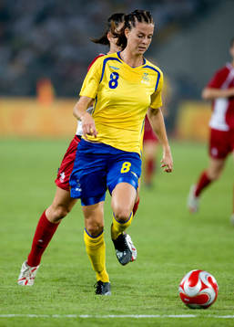 Lotta Schelin, Sverige