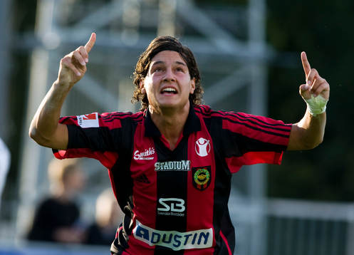Miiko Albornoz, Brommapojkarna, jubel