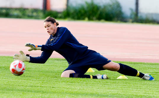 Caroline Jönsson, målvakt