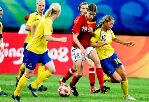 Johanna Almgren, Sverige
