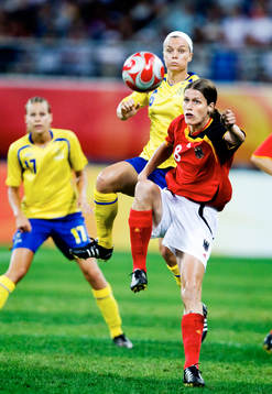 Sara Thunebro, Sverige, Kerstin Garefrekes, Tyskland