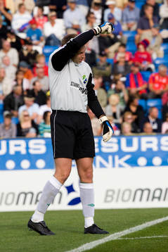 Colin Burns, målvakt