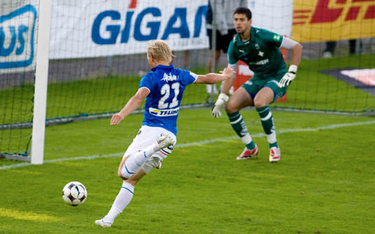 Magnus Andersson och Nuredin Bakiu, Norrköping, målvakt