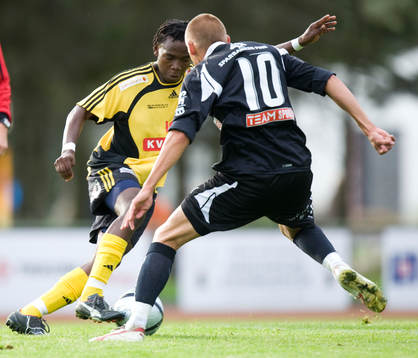 May Mahlangu, Hässleholm, utmanar Henrik Danielsson, Lund.