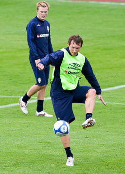 Tisdagens träning. Kim Källström, Sebastian Larsson