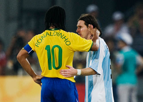 Ronaldinho, Brasilien, och Lionel Messi, Argentina
