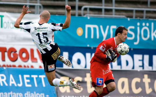 Pär Cederqvist, Bois. Richard Richardsson, Sirius målvakt