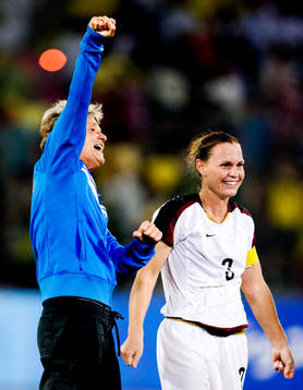 USA vann OS-Guld, Pia Sundhage jubel, Christie Rampone
