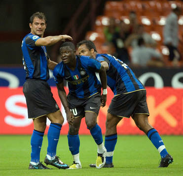 MUNTARI, jubel