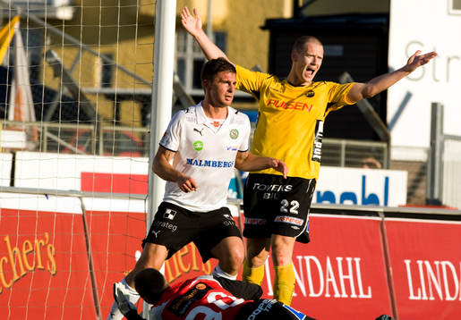 Robin Staf, Örebro och Andreas Augustsson, Elfsborg, jubel